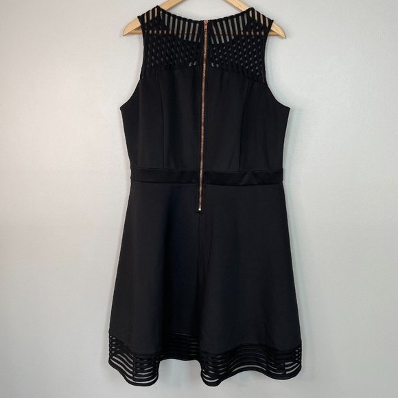 City Chic Dress Medium Women's 18 Black Mesh Inset Illusion Keyhole Sleeveless - Picture 4 of 11